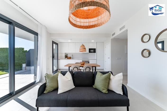 Image No.17-3 Bed Apartment for sale