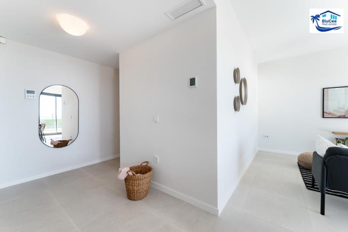 Image No.32-3 Bed Apartment for sale