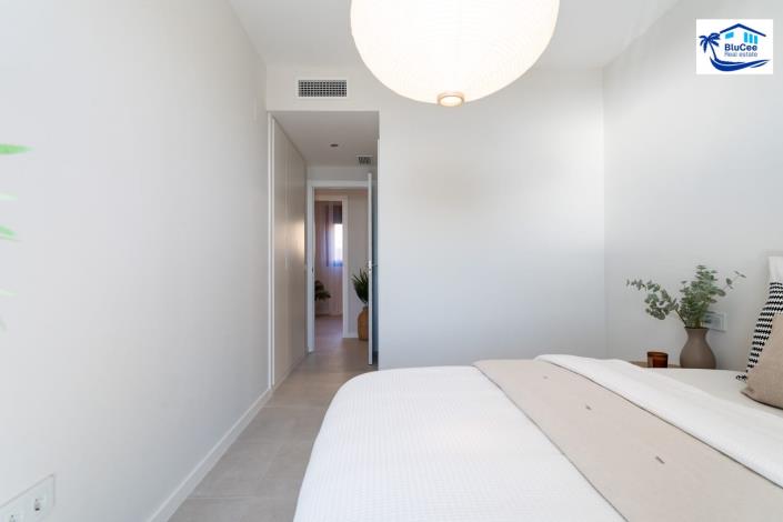 Image No.36-3 Bed Apartment for sale