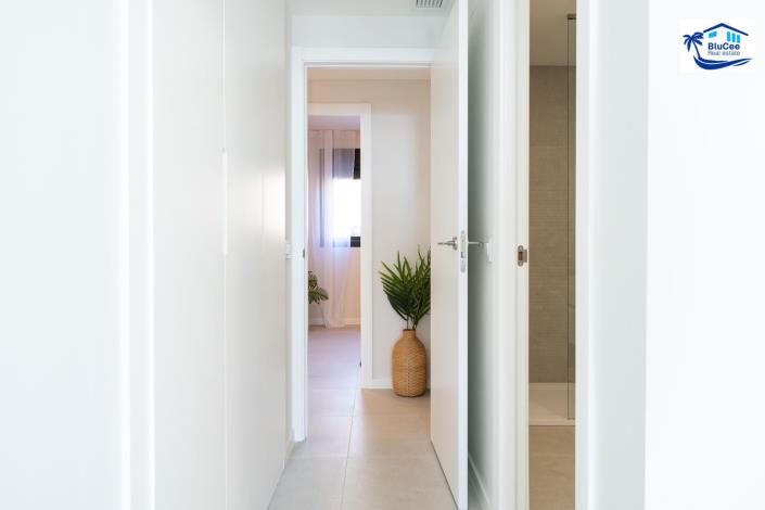 Image No.38-3 Bed Apartment for sale