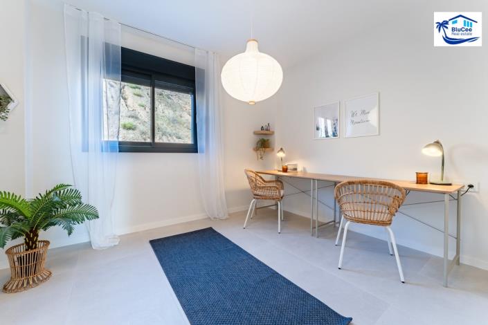 Image No.40-3 Bed Apartment for sale