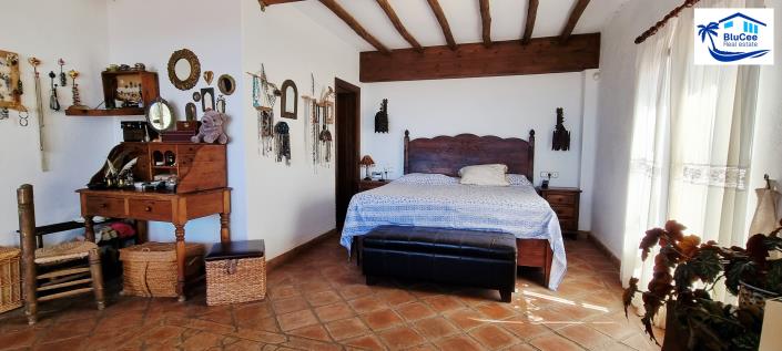 Image No.4-4 Bed Finca for sale