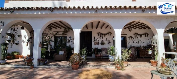 Image No.48-4 Bed Finca for sale