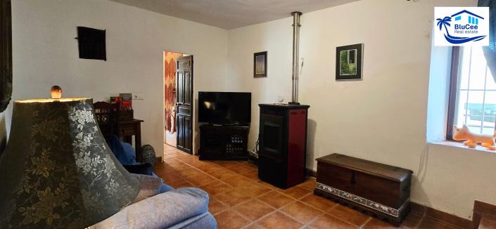 Image No.21-3 Bed Village House for sale