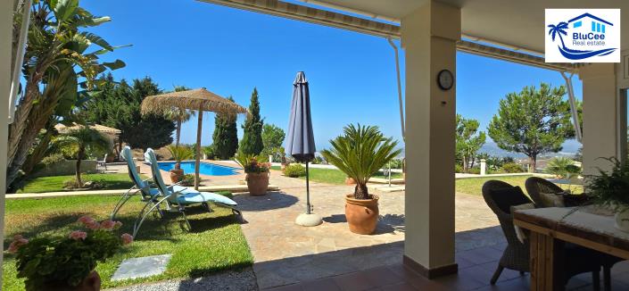 Image No.7-Villa de 3 chambres à vendre à Sayalonga