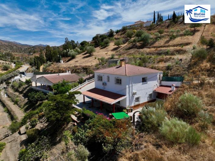 Image No.47-3 Bed Villa for sale