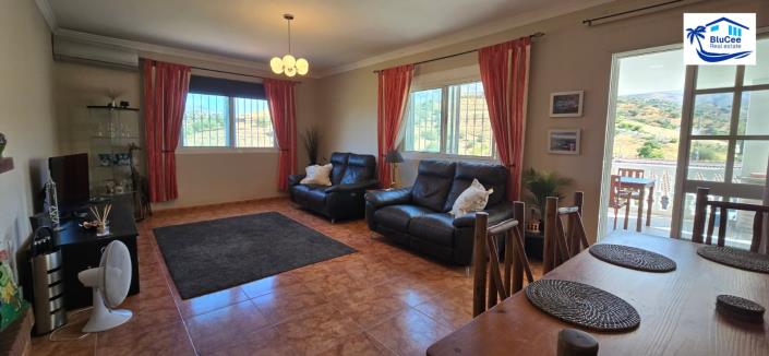 Image No.21-3 Bed Villa for sale