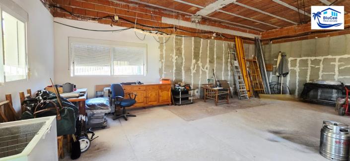 Image No.42-3 Bed Villa for sale