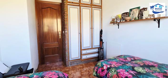 Image No.12-3 Bed Villa for sale