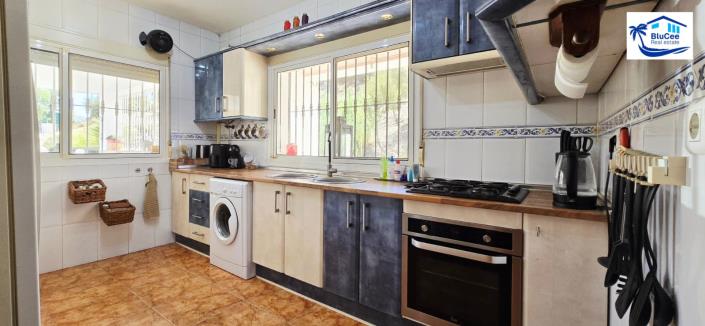 Image No.17-3 Bed Villa for sale