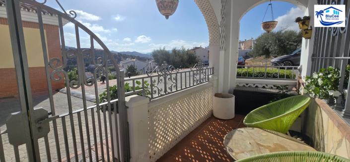 Image No.39-3 Bed Townhouse for sale