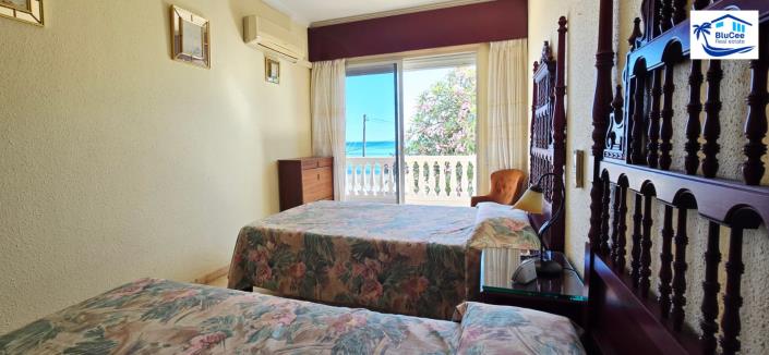 Image No.17-4 Bed Villa / Detached for sale