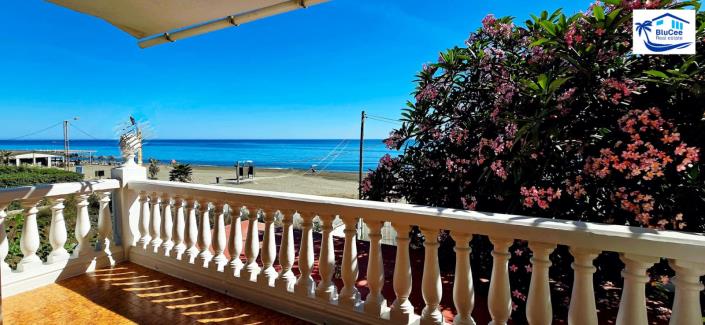 Image No.36-4 Bed Villa / Detached for sale