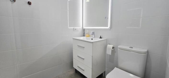 Image No.25-3 Bed Penthouse for sale