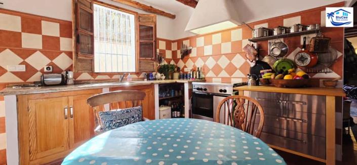 Image No.22-2 Bed Country House for sale