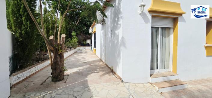 Image No.41-3 Bed Chalet for sale