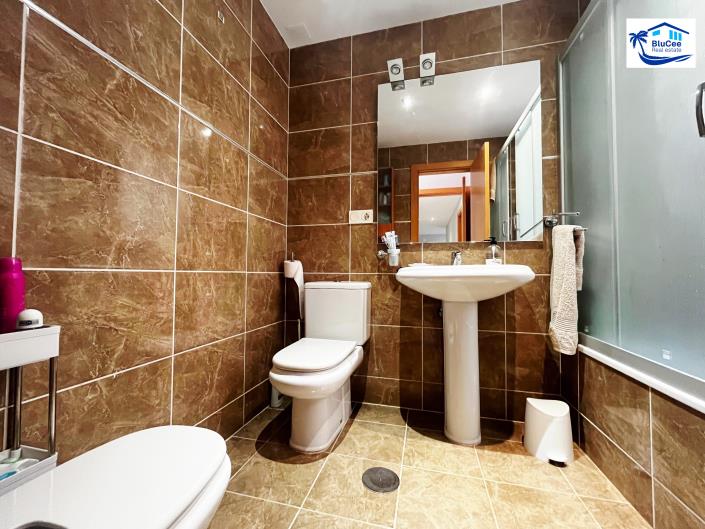 Image No.22-2 Bed Apartment for sale