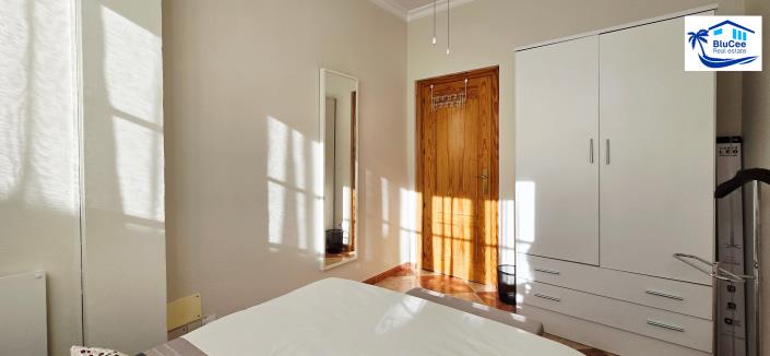 Image No.15-3 Bed Townhouse for sale