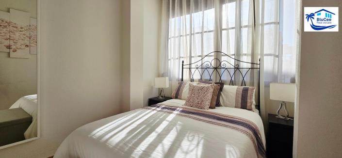 Image No.10-3 Bed Townhouse for sale