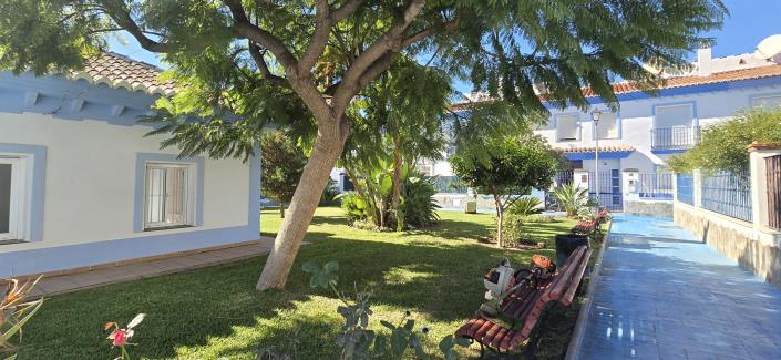 Image No.29-3 Bed Semi-Detached for sale