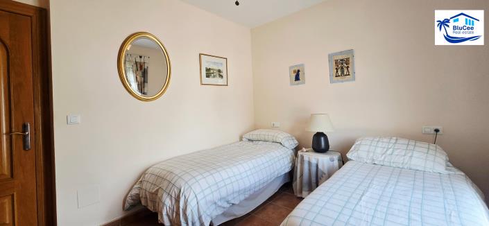 Image No.27-3 Bed Villa for sale