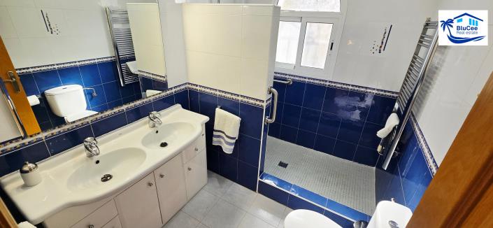 Image No.30-3 Bed Villa for sale