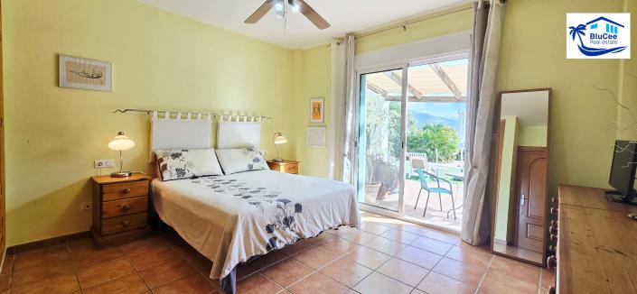 Image No.22-3 Bed Villa for sale