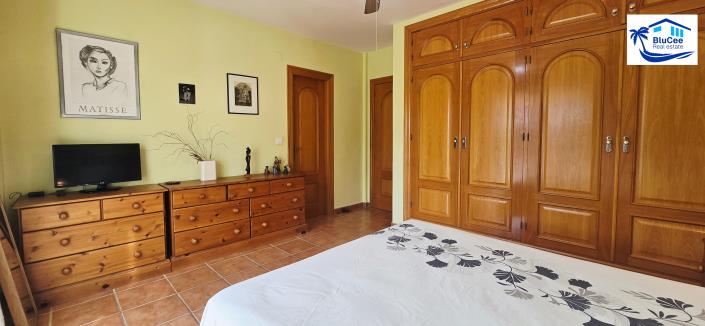 Image No.21-3 Bed Villa for sale