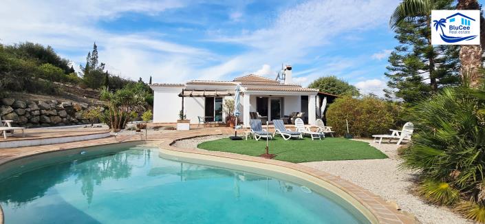 Image No.7-3 Bed Villa for sale