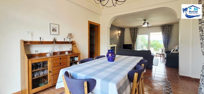 Image No.18-3 Bed Villa for sale