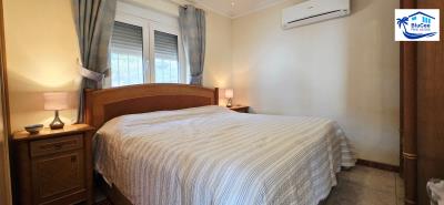 For-sale-detached-property-divided-into-to-apartments--16-