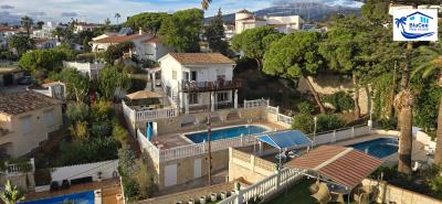 For-sale-property-in-Caleta-de-Velez