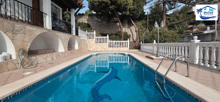 Image No.38-3 Bed Villa for sale