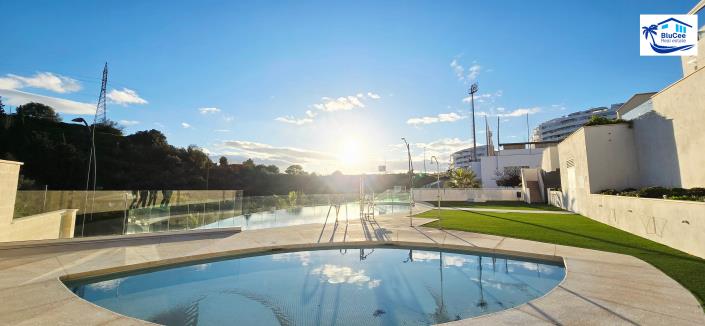 Image No.37-Appartement de 2 chambres à vendre à Rincón de la Victoria