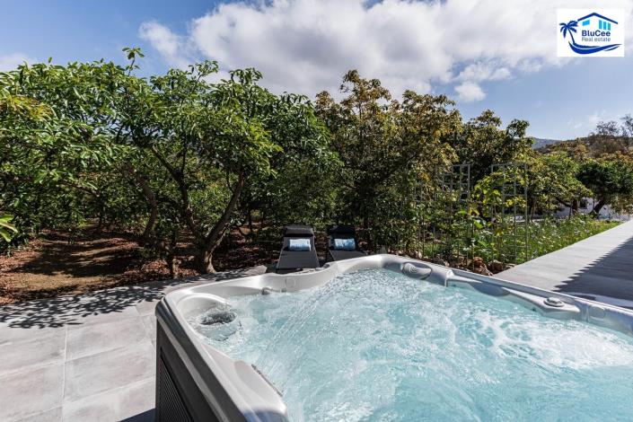 Image No.21-3 Bed Country House for sale