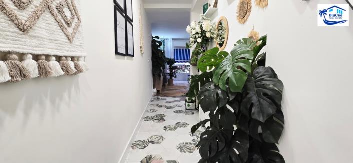 Image No.12-3 Bed Apartment for sale