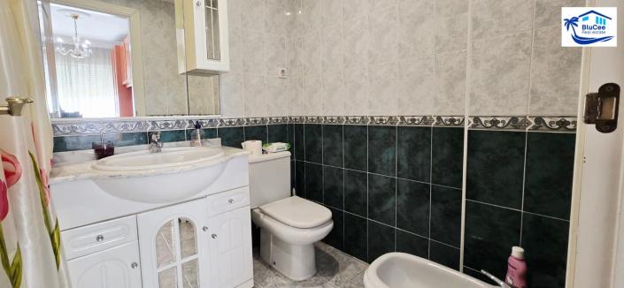 Image No.19-3 Bed Apartment for sale