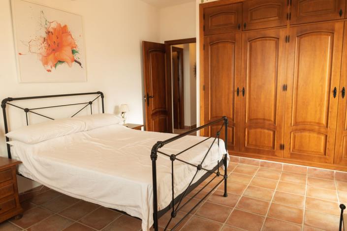 Image No.13-4 Bed House/Villa for sale