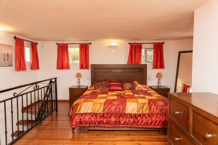 Image No.25-4 Bed House/Villa for sale