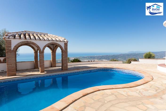 Image No.3-Maison / Villa de 4 chambres à vendre à Arenas