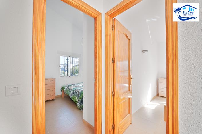 Image No.19-3 Bed Villa / Detached for sale