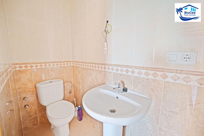 Image No.23-3 Bed Villa / Detached for sale