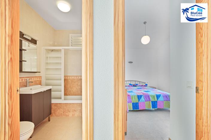 Image No.15-3 Bed Villa / Detached for sale