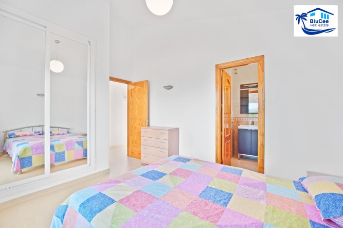 Image No.13-3 Bed Villa / Detached for sale