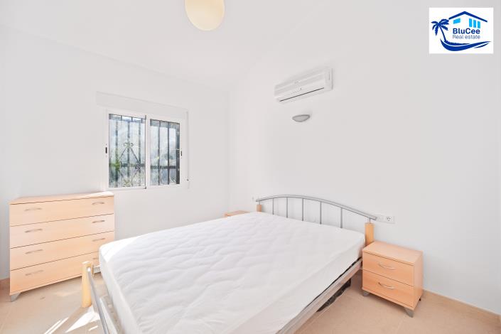 Image No.21-3 Bed Villa / Detached for sale