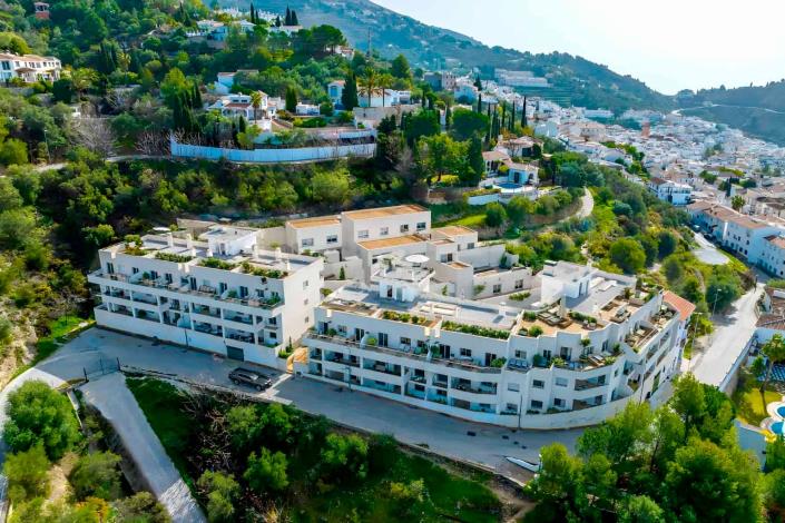 Image No.2-2 Bed Apartment for sale