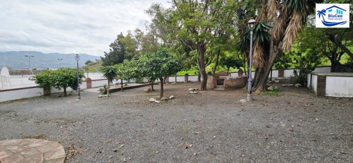 Image No.47-3 Bed Townhouse for sale