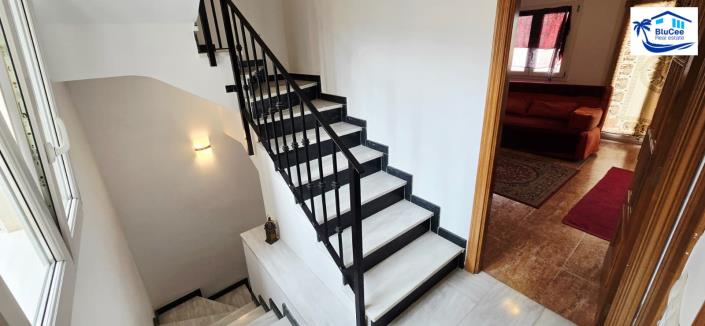 Image No.36-3 Bed Townhouse for sale