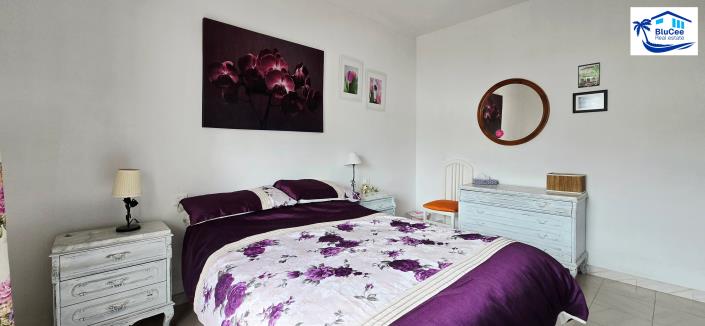 Image No.13-3 Bed Townhouse for sale