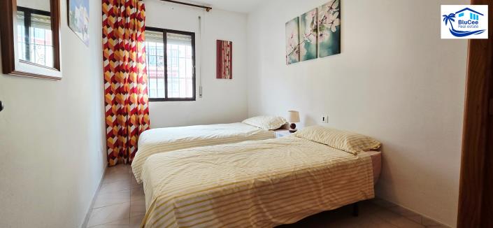 Image No.23-3 Bed Townhouse for sale